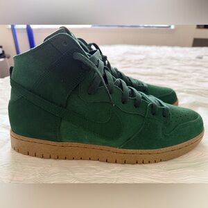 Nike SB Dunk High Decon men’s size 12 gorge green suede